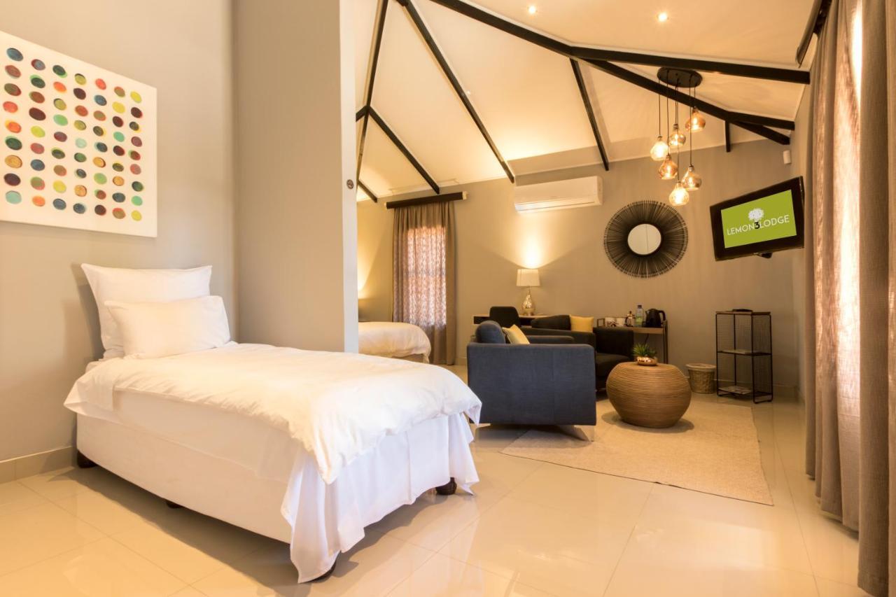Kirkwood Lemon 3 Lodge Guesthouse מראה חיצוני תמונה
